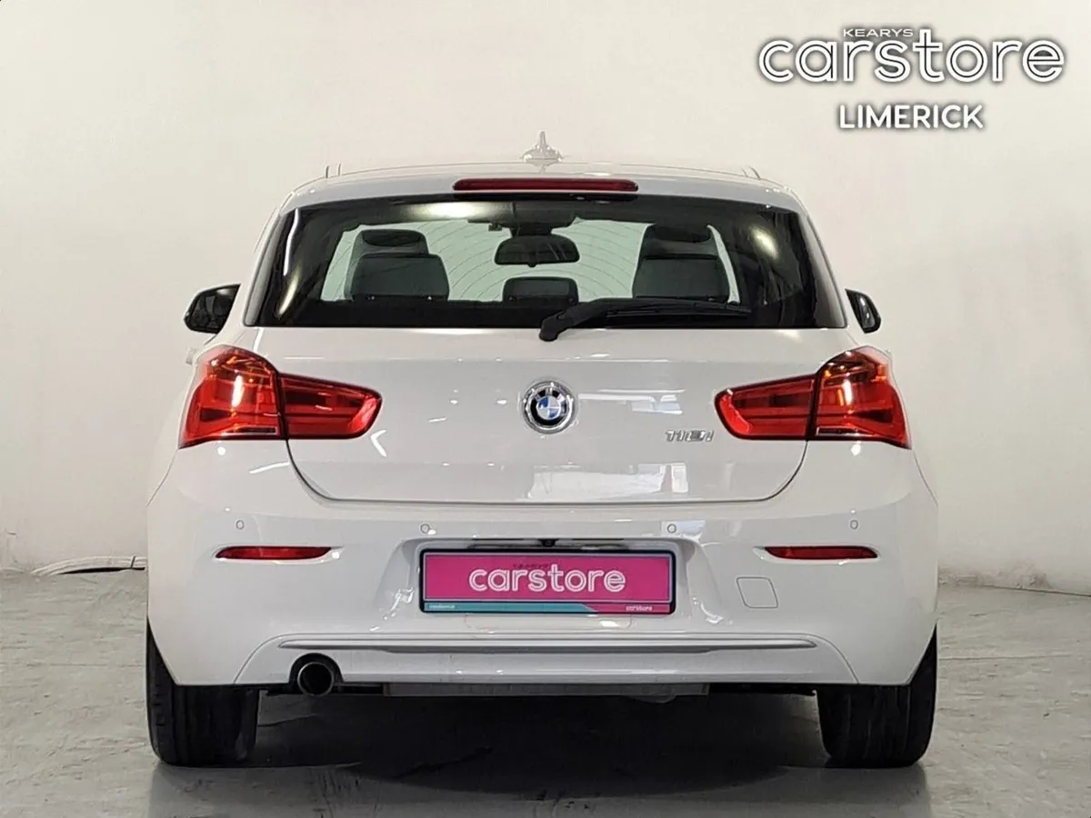 BMW 1 Series 118i Auto 5DR - Image 4