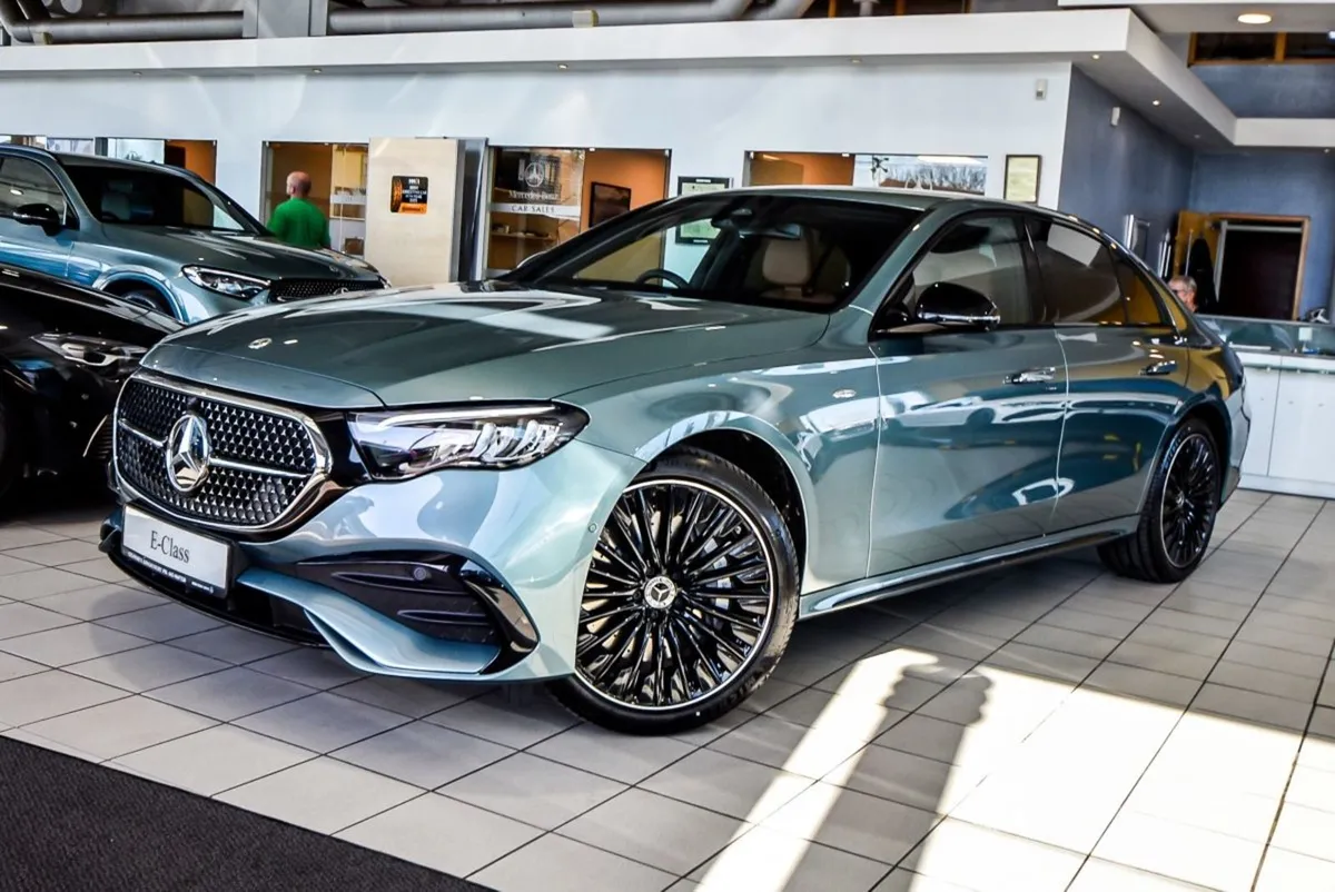 Mercedes-Benz E-Class E300de AMG Plus Night Pack - Image 3
