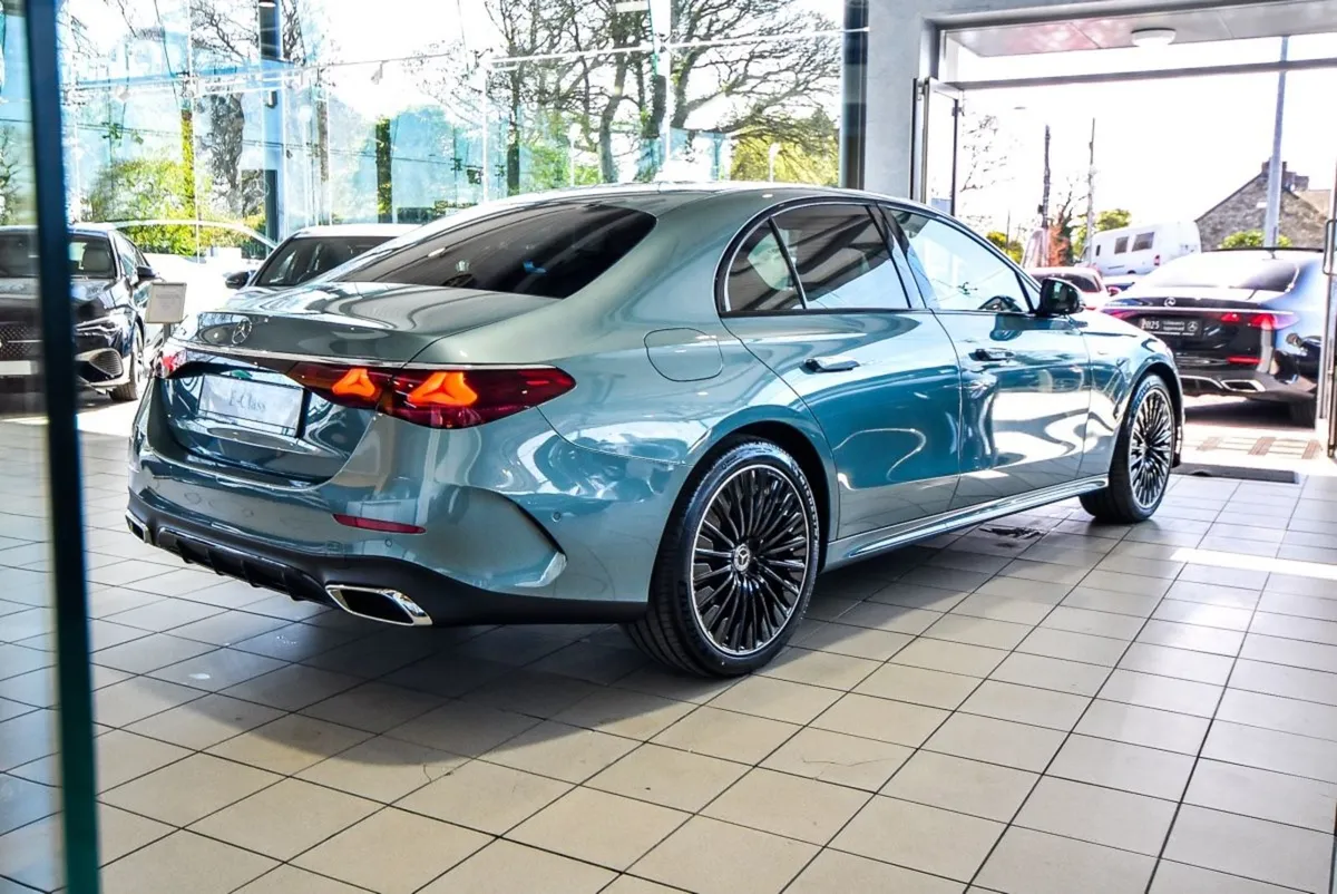 Mercedes-Benz E-Class E300de AMG Plus Night Pack - Image 2