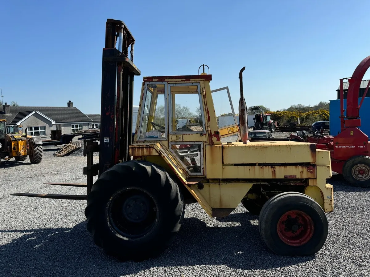 Manitou mb26 forklift - Image 4