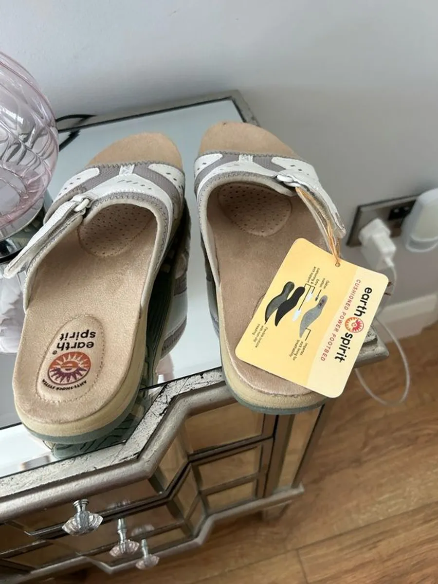Earth spirit sandals - Image 3