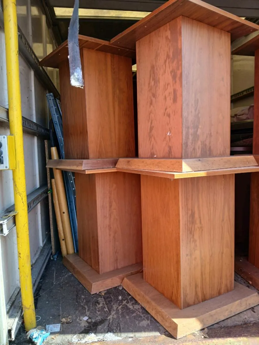 FREE FREE Table bases - Image 2
