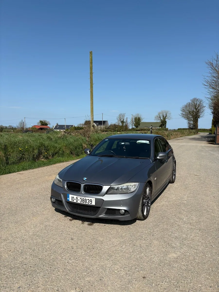 BMW 320D M-Sport 2010 - Image 4