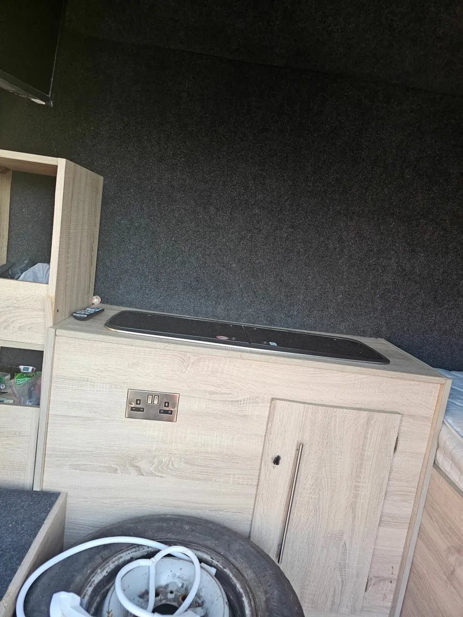 Campervan - Image 4