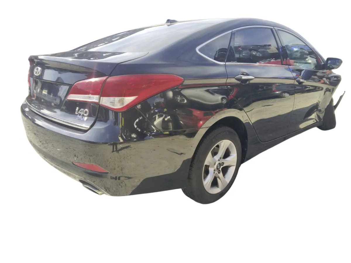 2014 HYUNDAI I40 For Breaking/Dismantling - Image 3