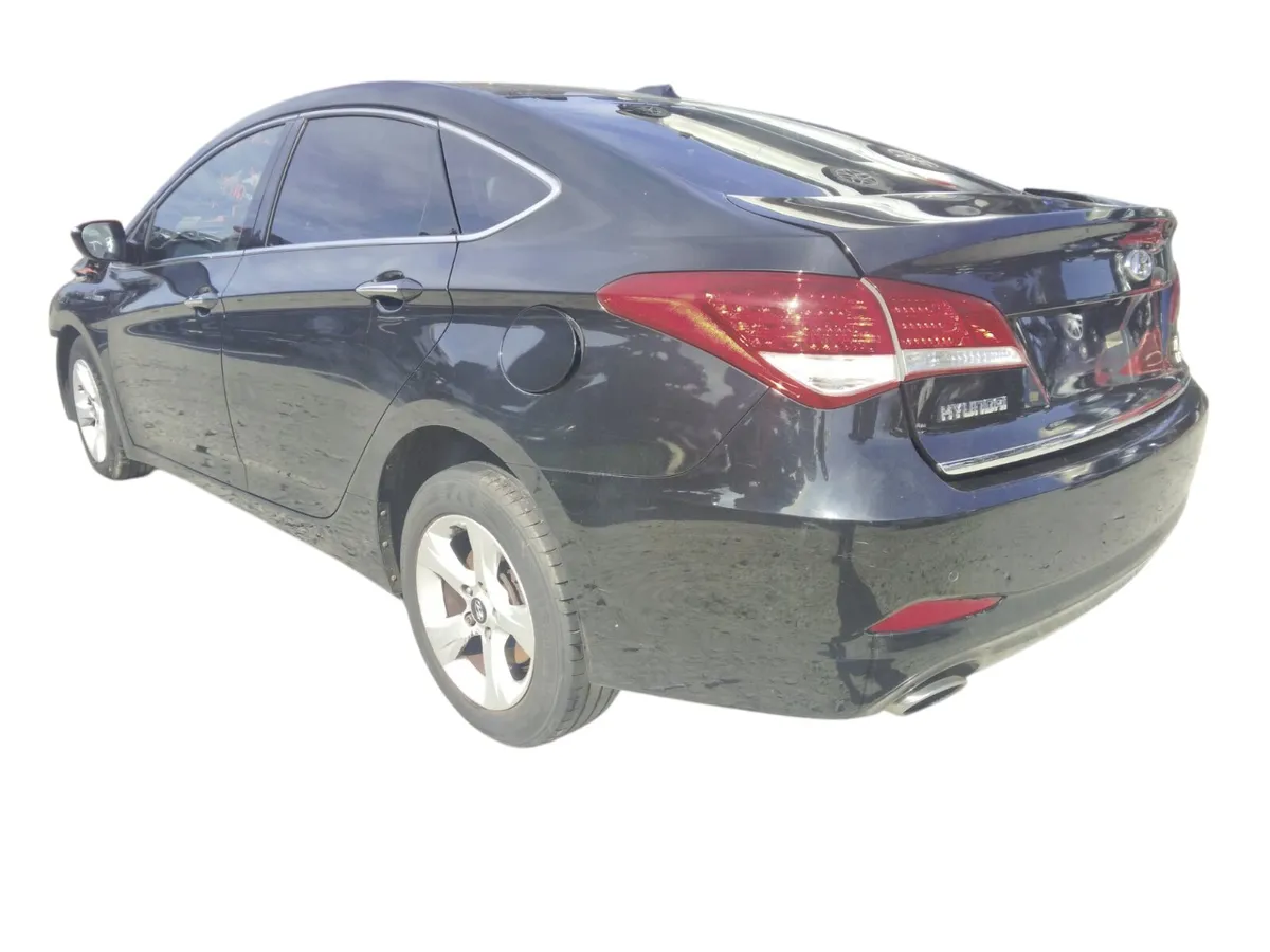 2014 HYUNDAI I40 For Breaking/Dismantling - Image 4