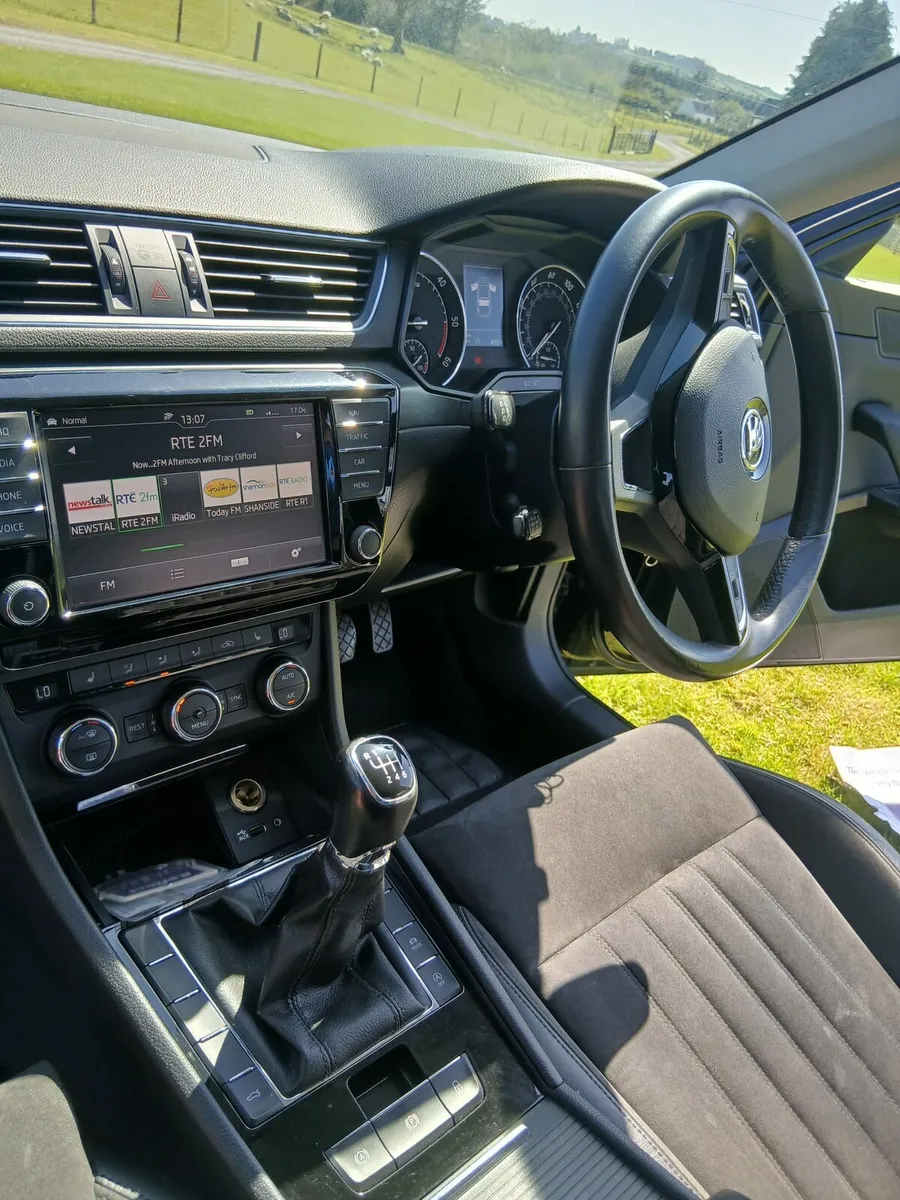Skoda superb 2.0tdi executive - Image 2