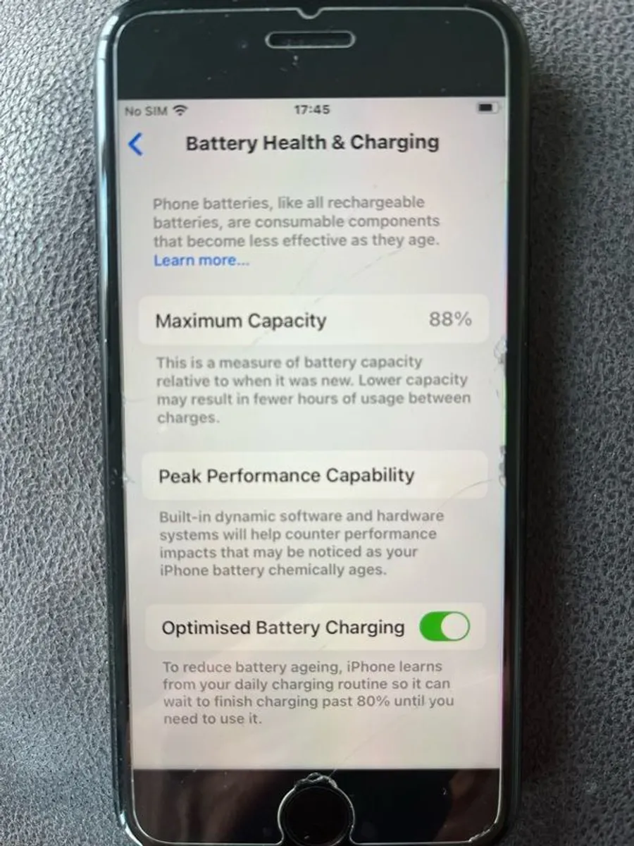 IPhone SE 64gb - Image 2