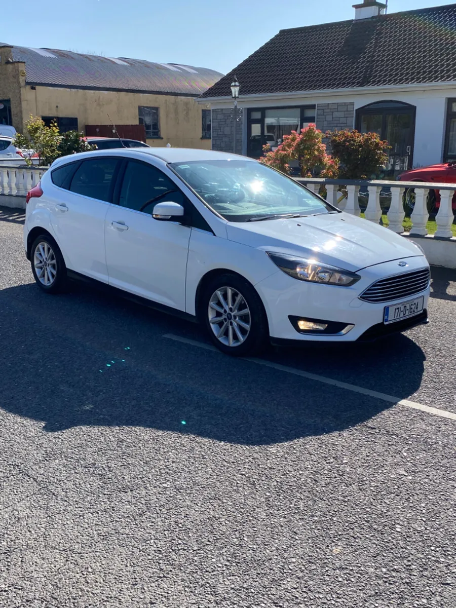 2017 Ford Focus - Image 2