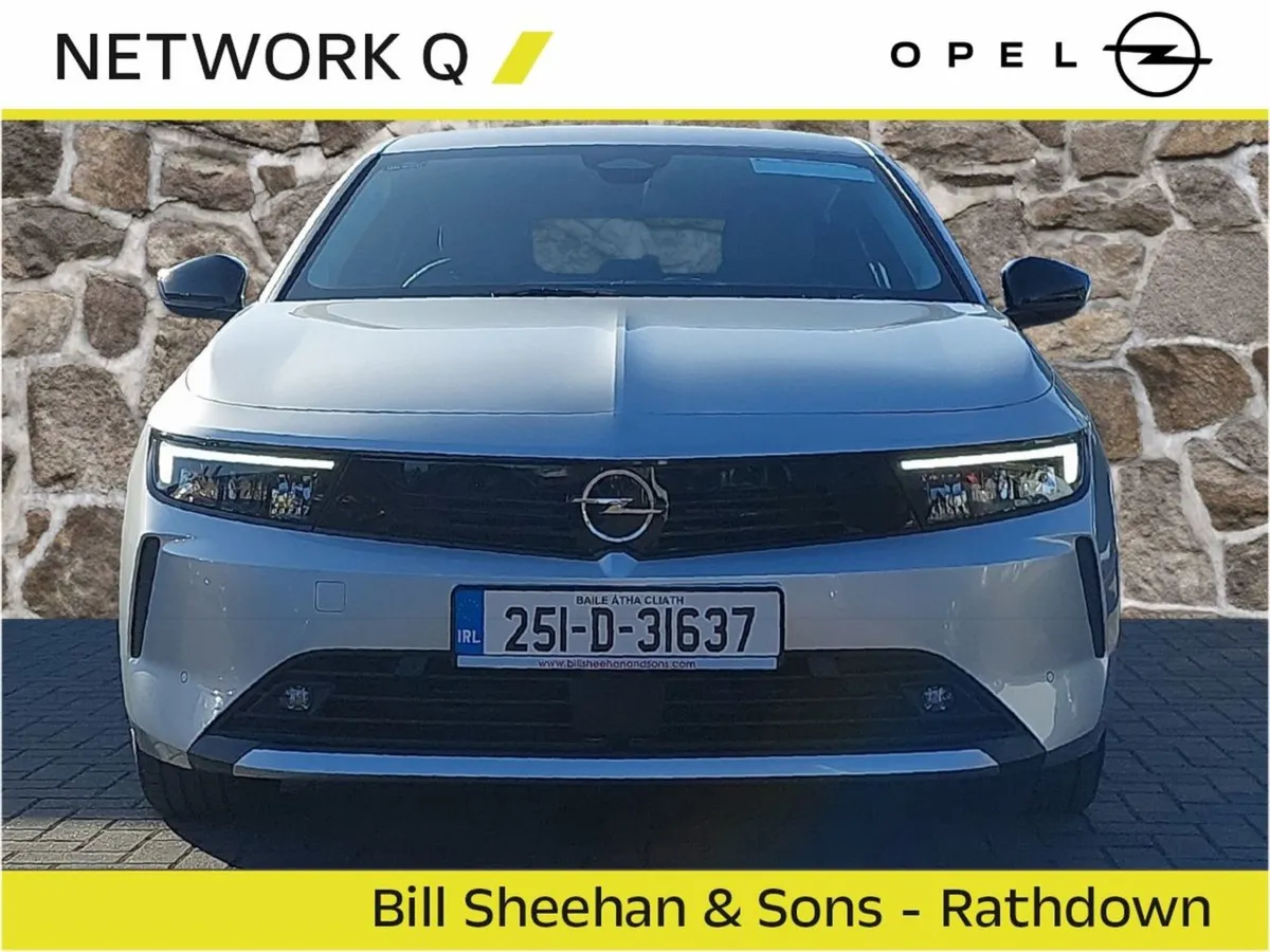 Opel Astra SC 1.2 Turbo 110PS Petrol 6 Speed - Image 2