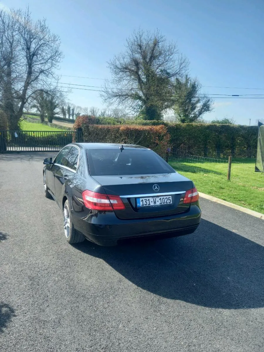 Car - Image 3
