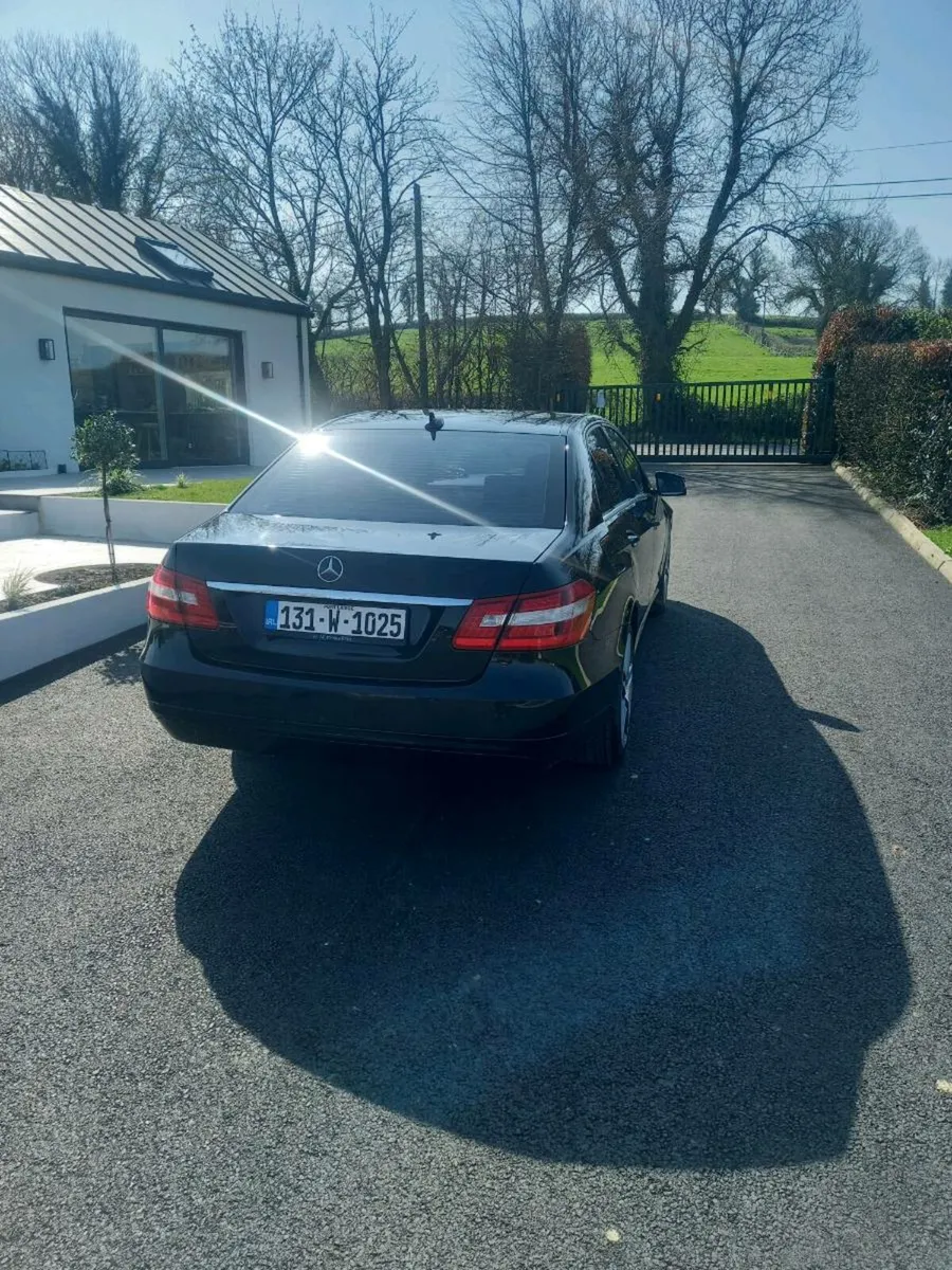 Car - Image 4