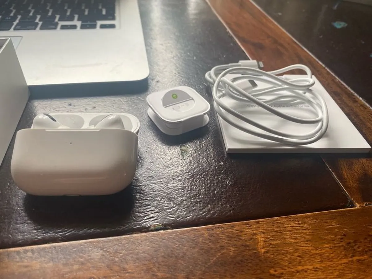Apple Air Pods - Image 1