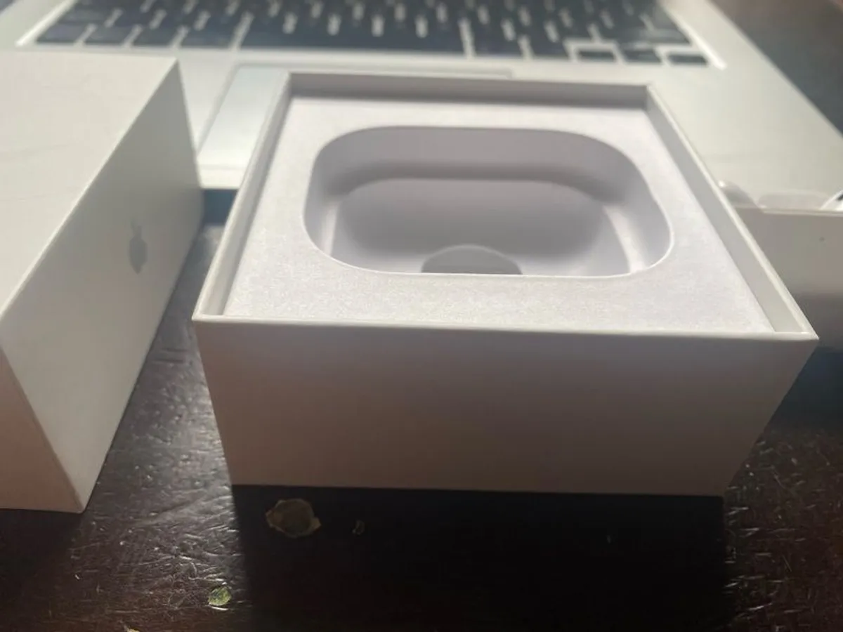 Apple Air Pods - Image 2