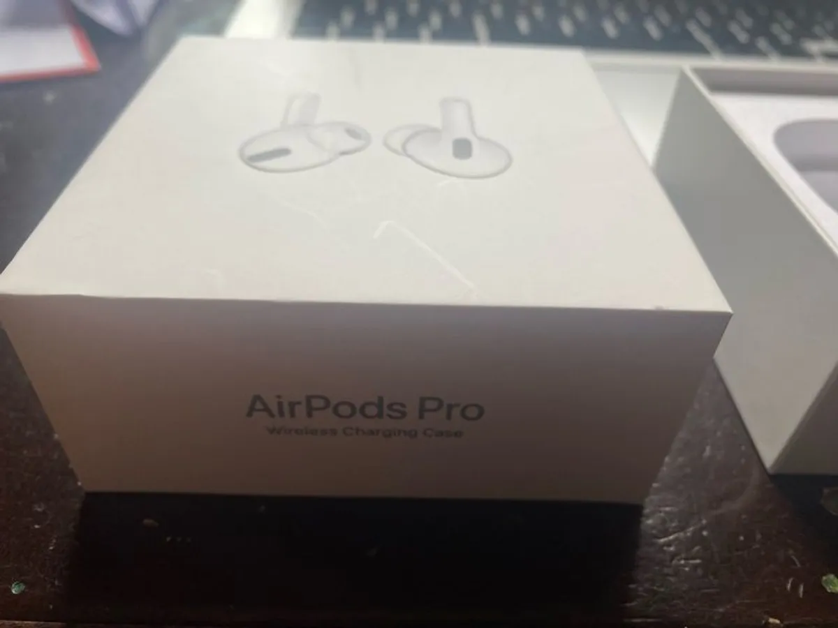 Apple Air Pods - Image 3