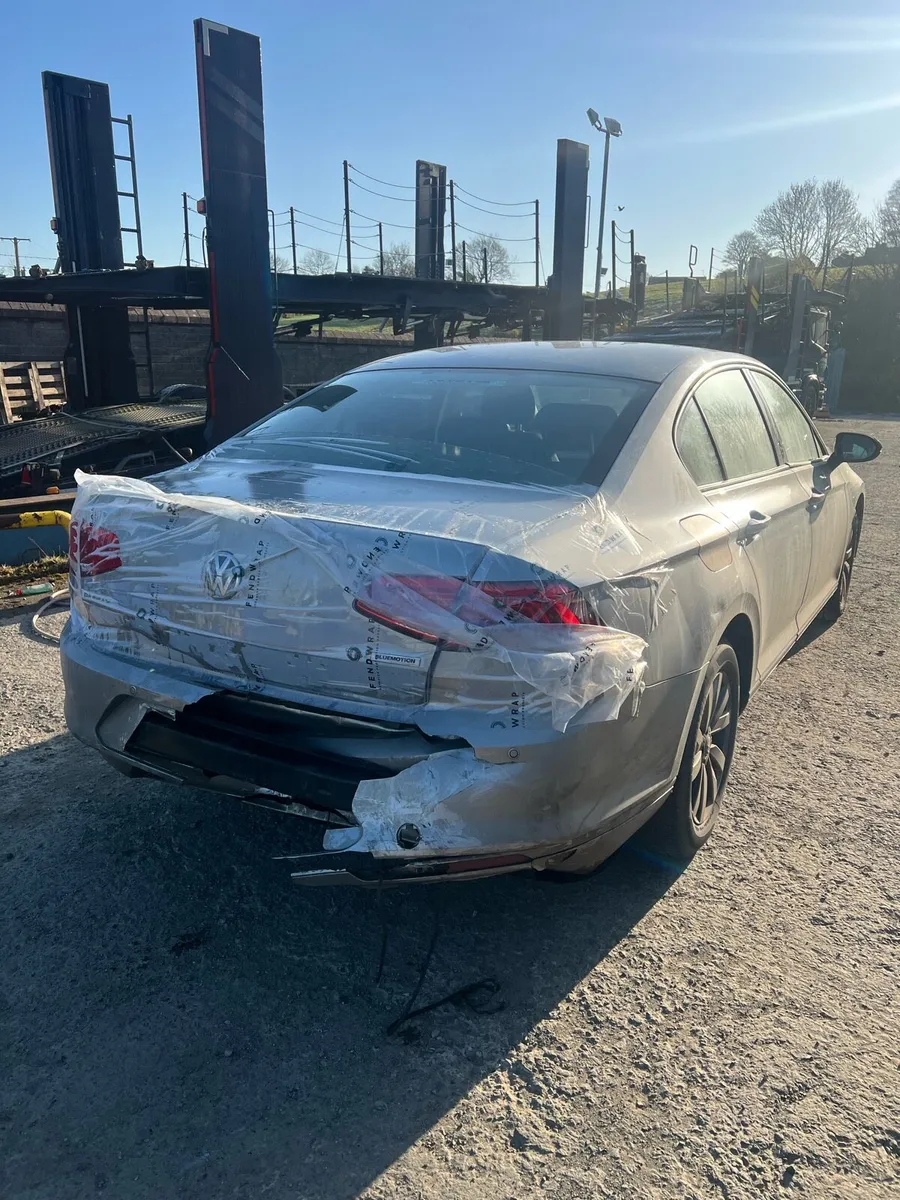 2016 VOLKSWAGEN PASSAT BREAKING 1.6 TDI DCX ENGINE - Image 4