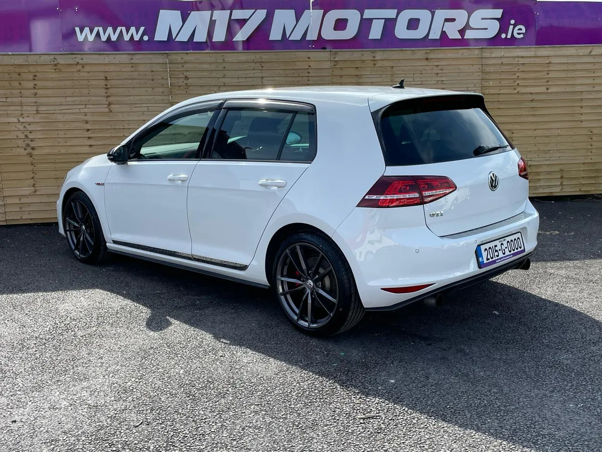 VW GOLF GTI AUTO - Image 2
