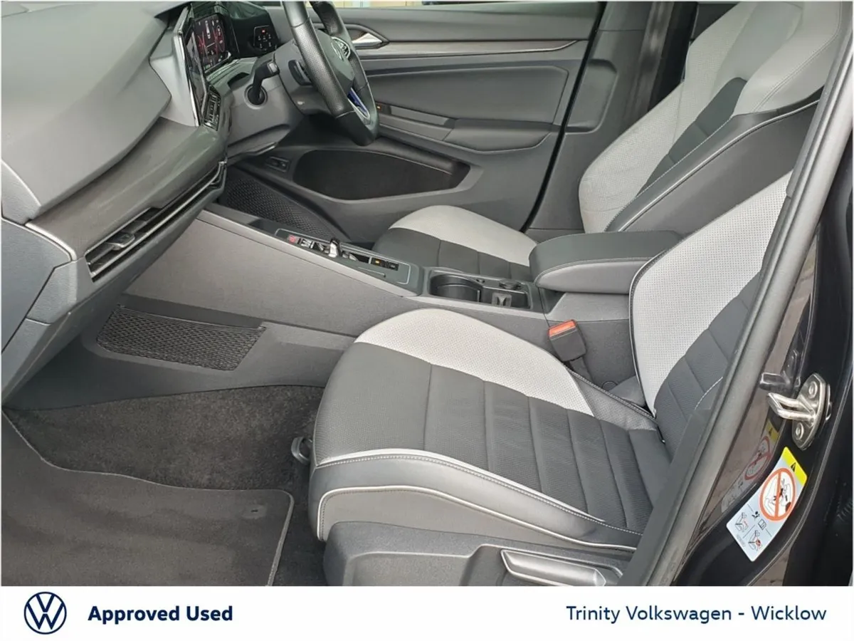 Volkswagen Golf GTE DSG 1.4 TSI 245 BHP Stunning - Image 4