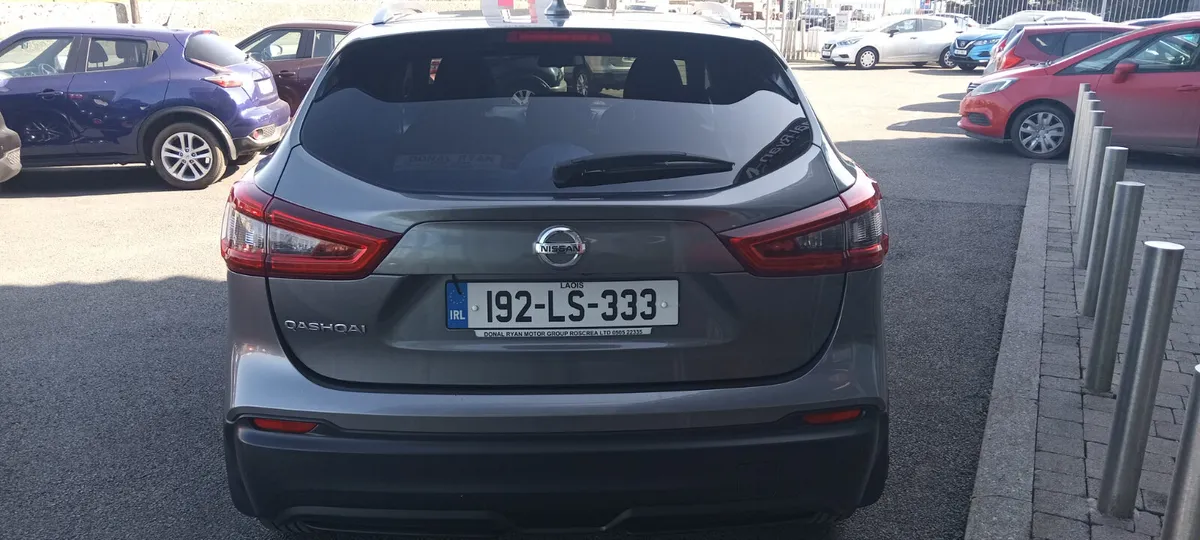 Nissan Qashqai 2019 - Image 3