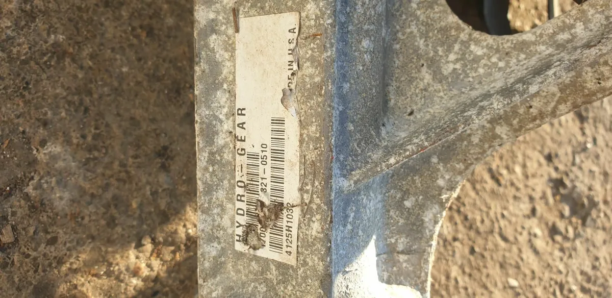 Lawnmower gearbox - Image 2
