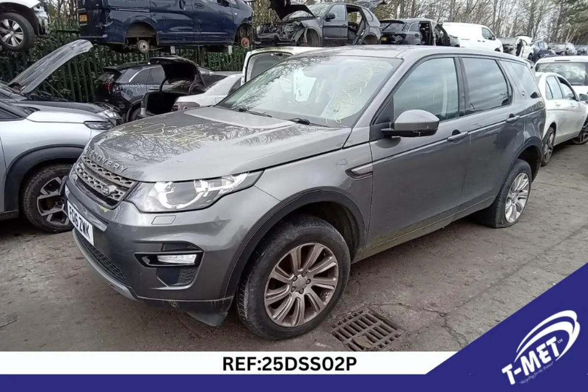 2016 LAND ROVER DISCOVERY SPORT BREAKING FOR PARTS - Image 1