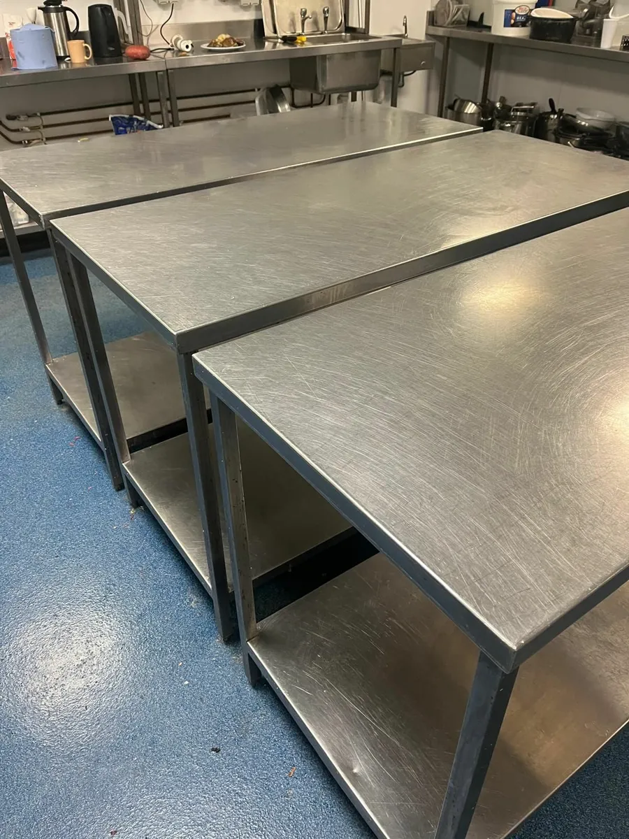Stainless steel tables with under shelf - Image 1