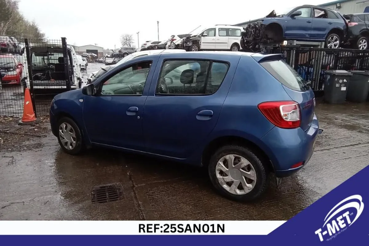 2013 DACIA SANDERO BREAKING FOR PARTS - Image 4