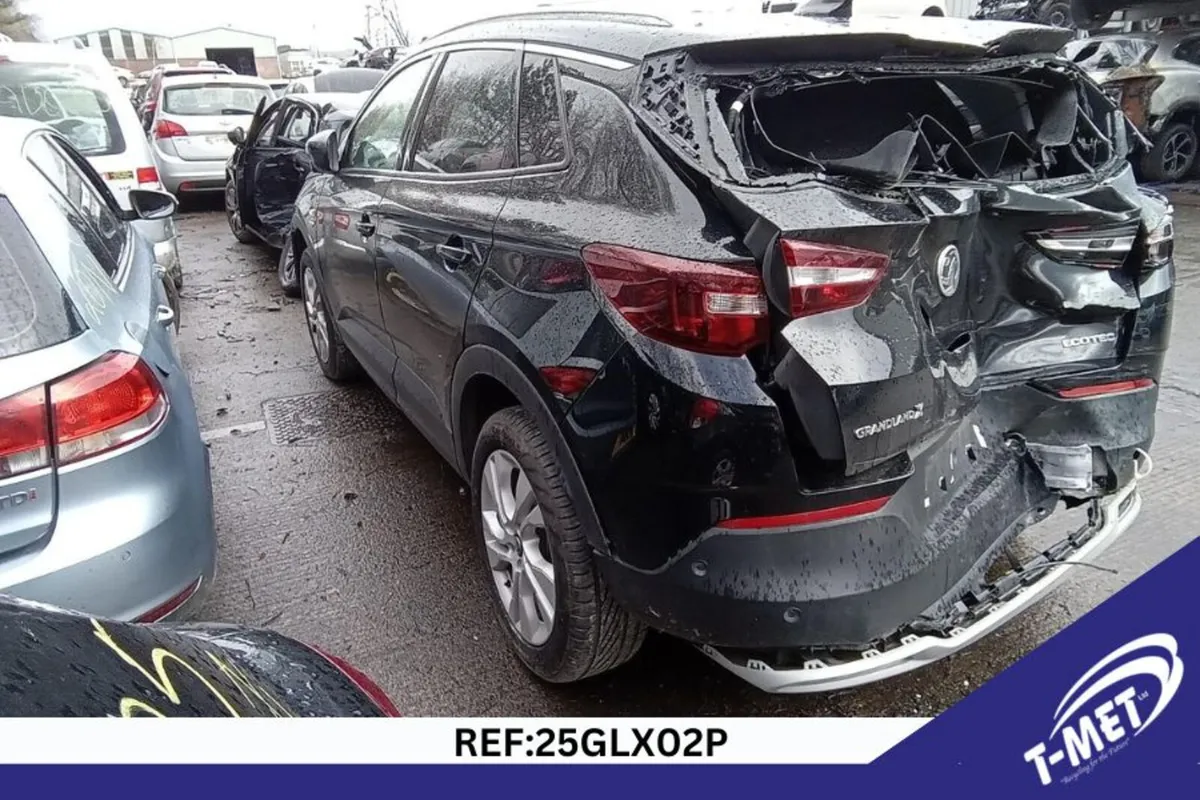 2021 VAUXHALL GRANDLAND X BREAKING FOR PARTS - Image 3