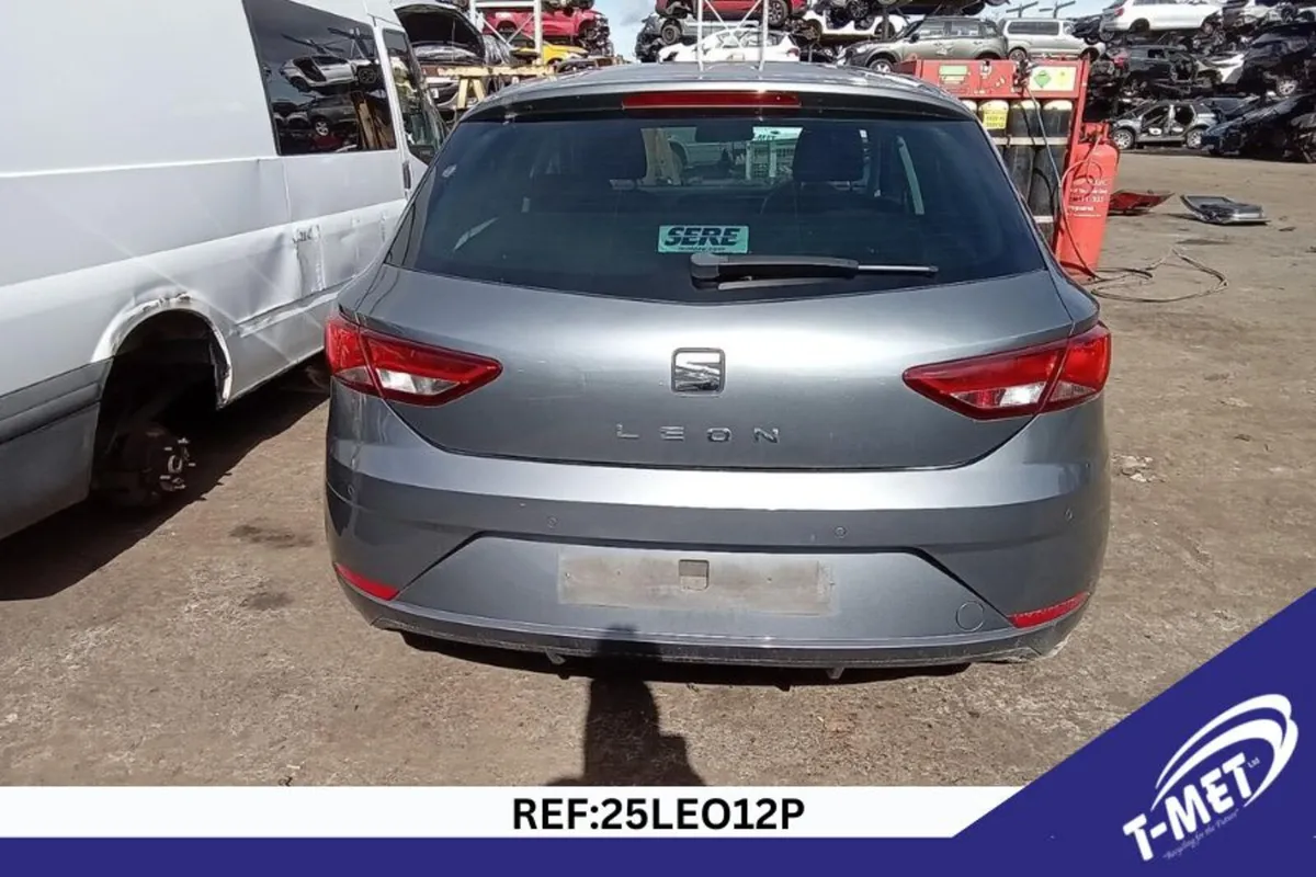 2018 SEAT LEON BREAKING FOR PARTS - Image 2