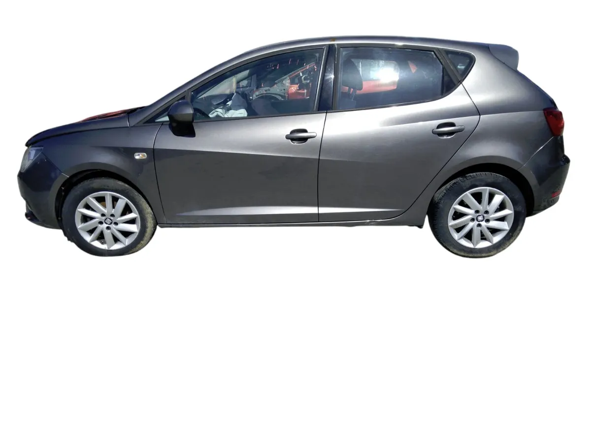 2015 SEAT IBIZA For Breaking/Dismantling - Image 2