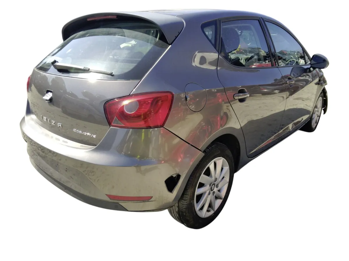 2015 SEAT IBIZA For Breaking/Dismantling - Image 4