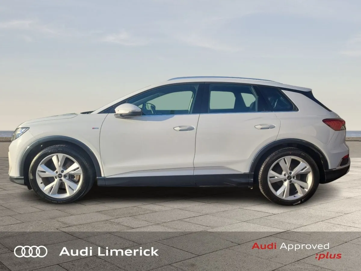 Audi Q4 E-tron  was  36 900  now  33 900  S Line - Image 4