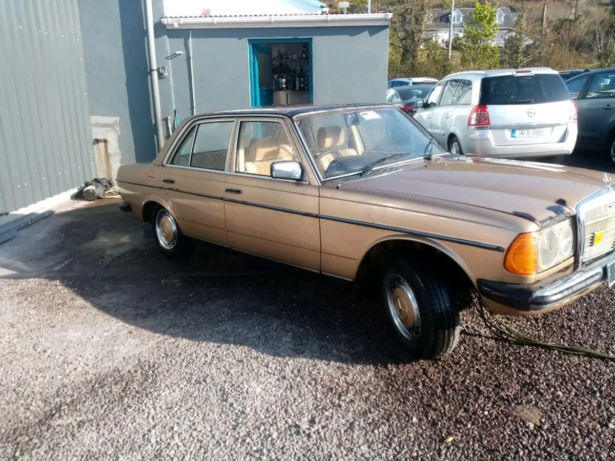 Car - Image 3