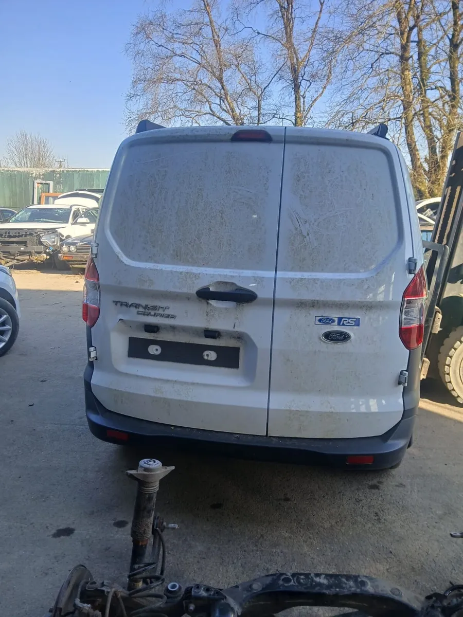 Ford Transit Courier For Parts - Image 2