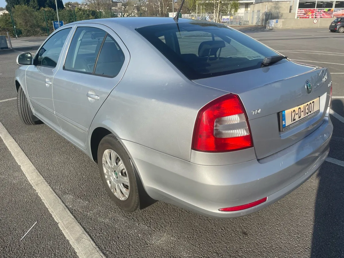 Skoda Octavia NCT 06/26, Tax 05/26 - Image 3