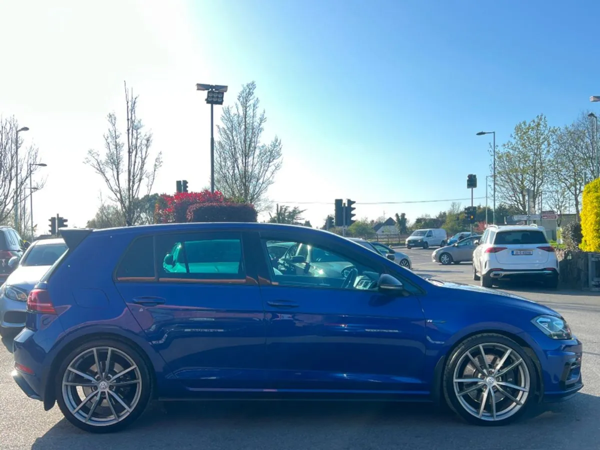 Volkswagen Golf 2.0 R 4motion 310BHP 5DR  dsg - Image 4