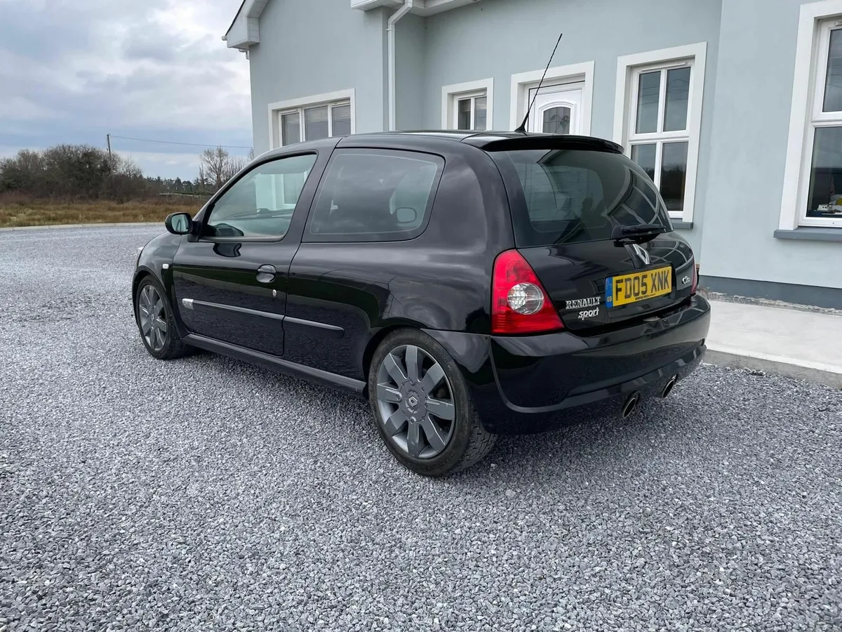 05 Renault Clio RS 182 - Image 3