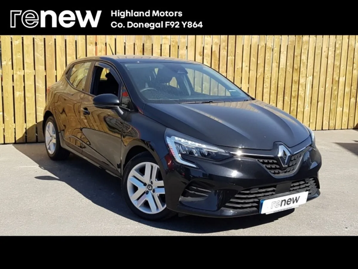 Renault Clio Dynamique TCe 90 1 Owner Low KMS - Image 1