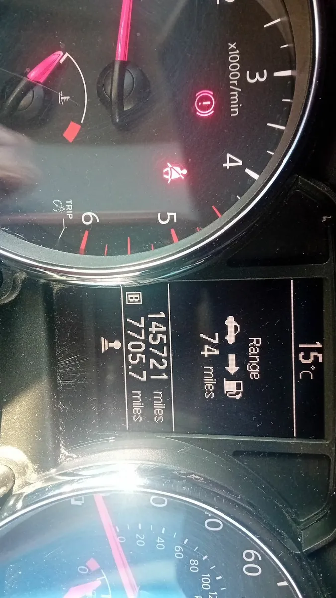 Nissan Qashqai 2011 - Image 3