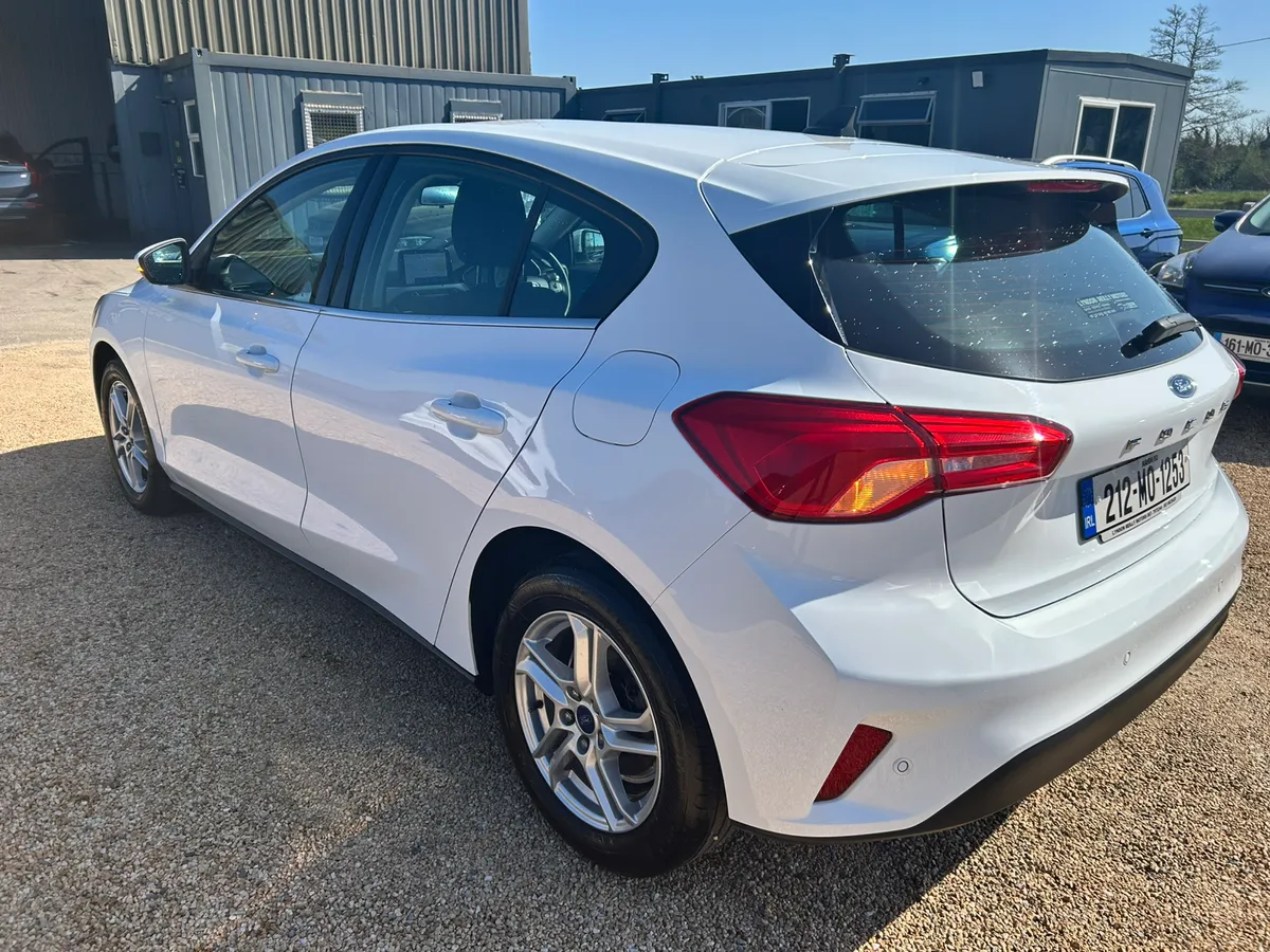 Ford Focus zetec 1.5 TDCi - Image 4