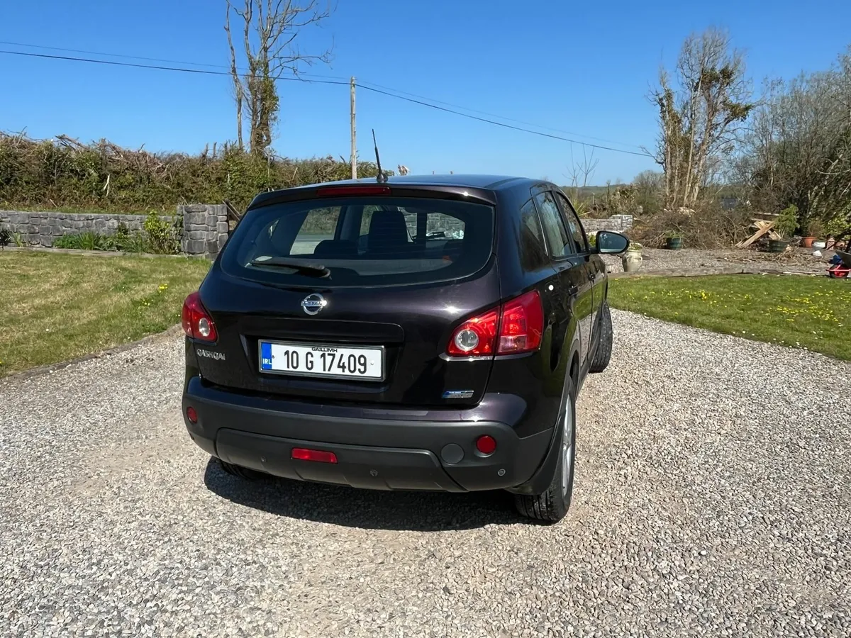 Nissan Qashqai 2010 - Image 4