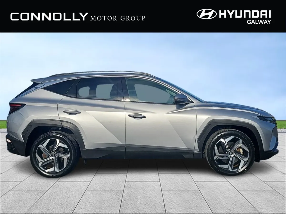 Hyundai Tucson 2WD Executive Plus HEV Auto - Image 3