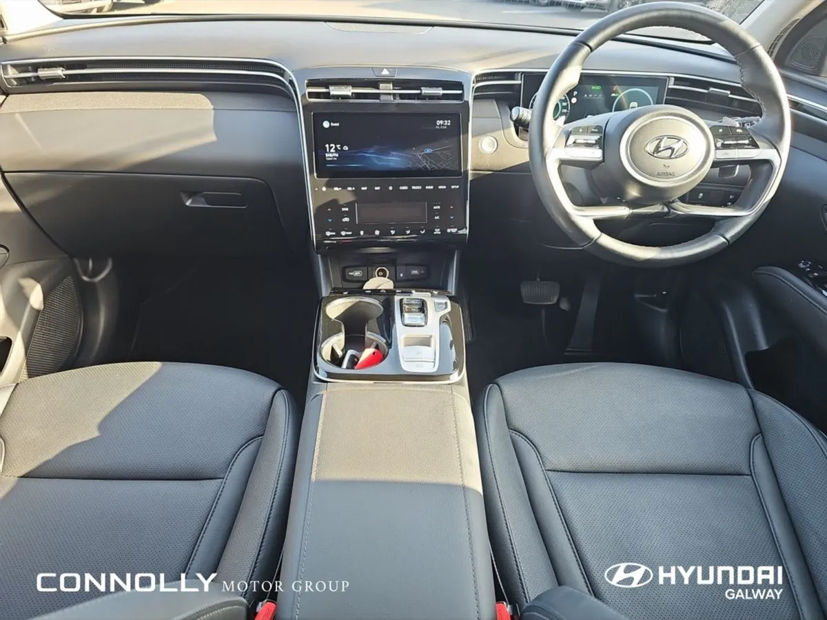 Hyundai Tucson 2WD Executive Plus HEV Auto - Image 4
