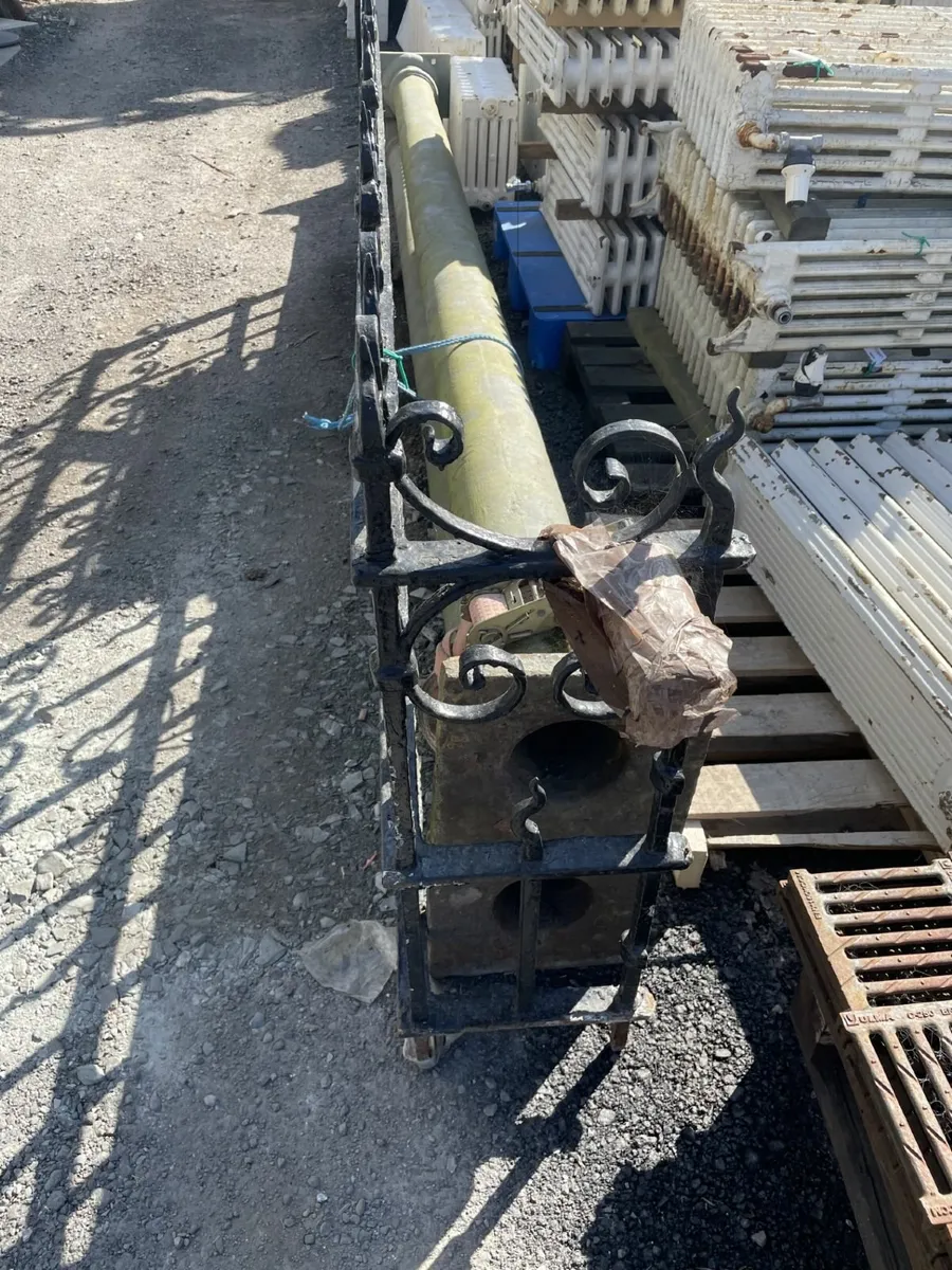 Railing 9ft 9" - Image 3