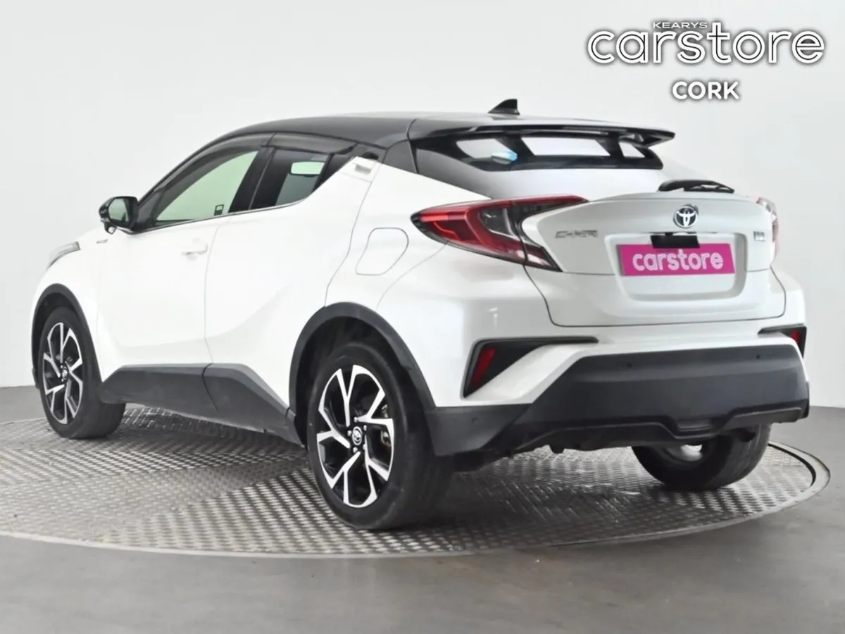 Toyota C-HR 1.8 Hybrid Auto - Image 3