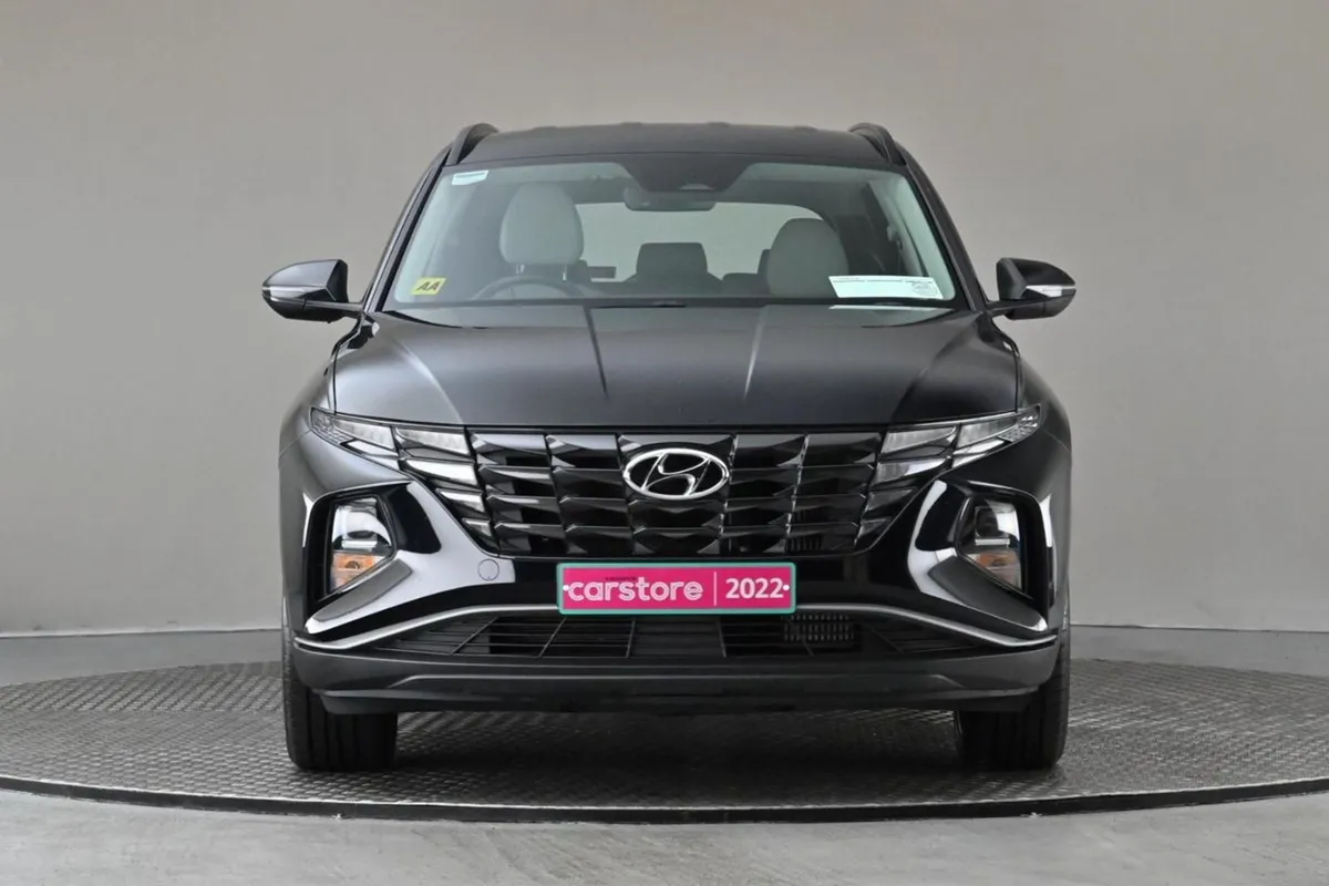 Hyundai Tucson 1.6 Diesel 6spd Executive  reverse - Image 2