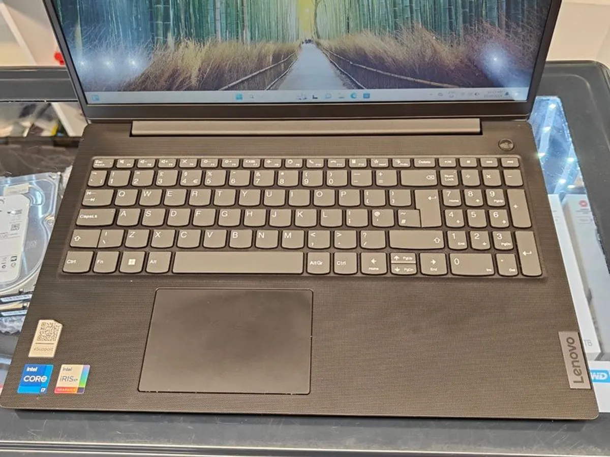 Lenovo V15 G3 Iap 15.6" I7-1255u (i7 12th Gen) 1tb Ssd 12gb Ram Windows 11 Pro - Image 3