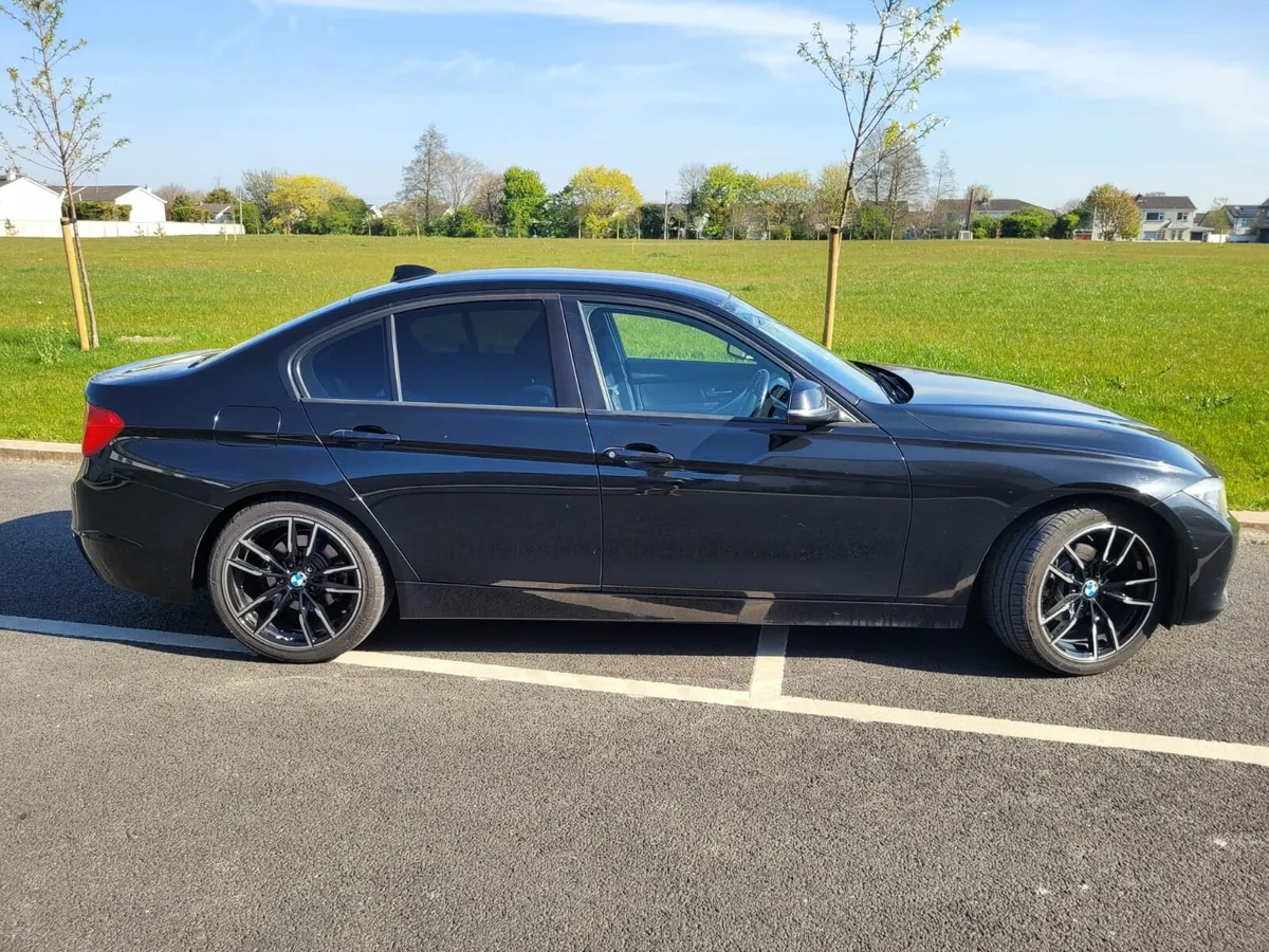 BMW F30 320D 2.0D - Image 4