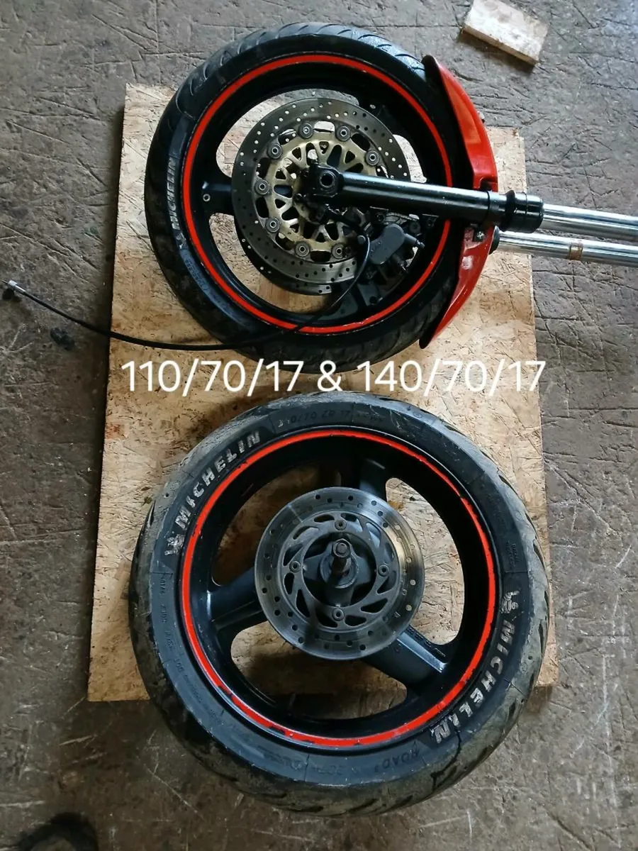 Honda CB 400  parts - Image 2