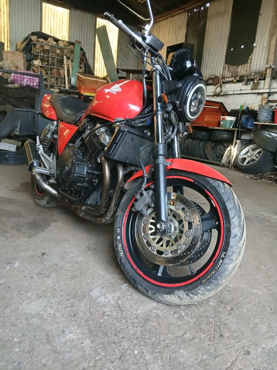 Honda CB 400  parts - Image 1